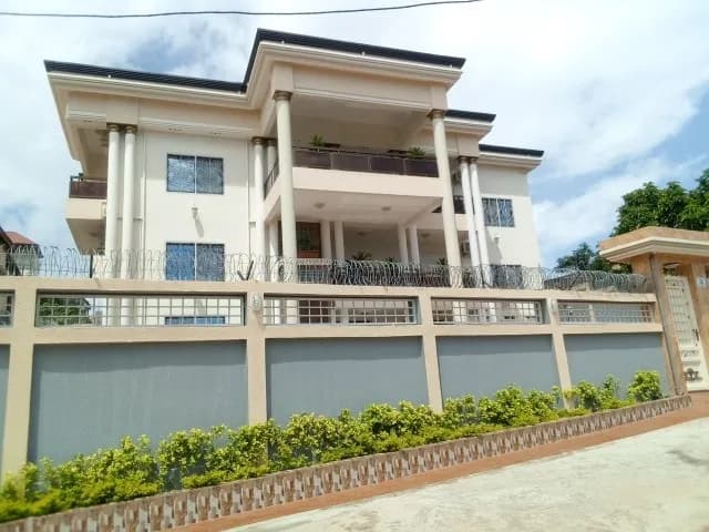 Belle villa duplex à kipé